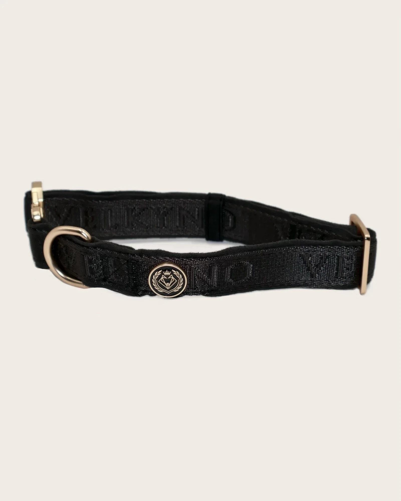 Front — VELKYNO Collar in Deep Graphite