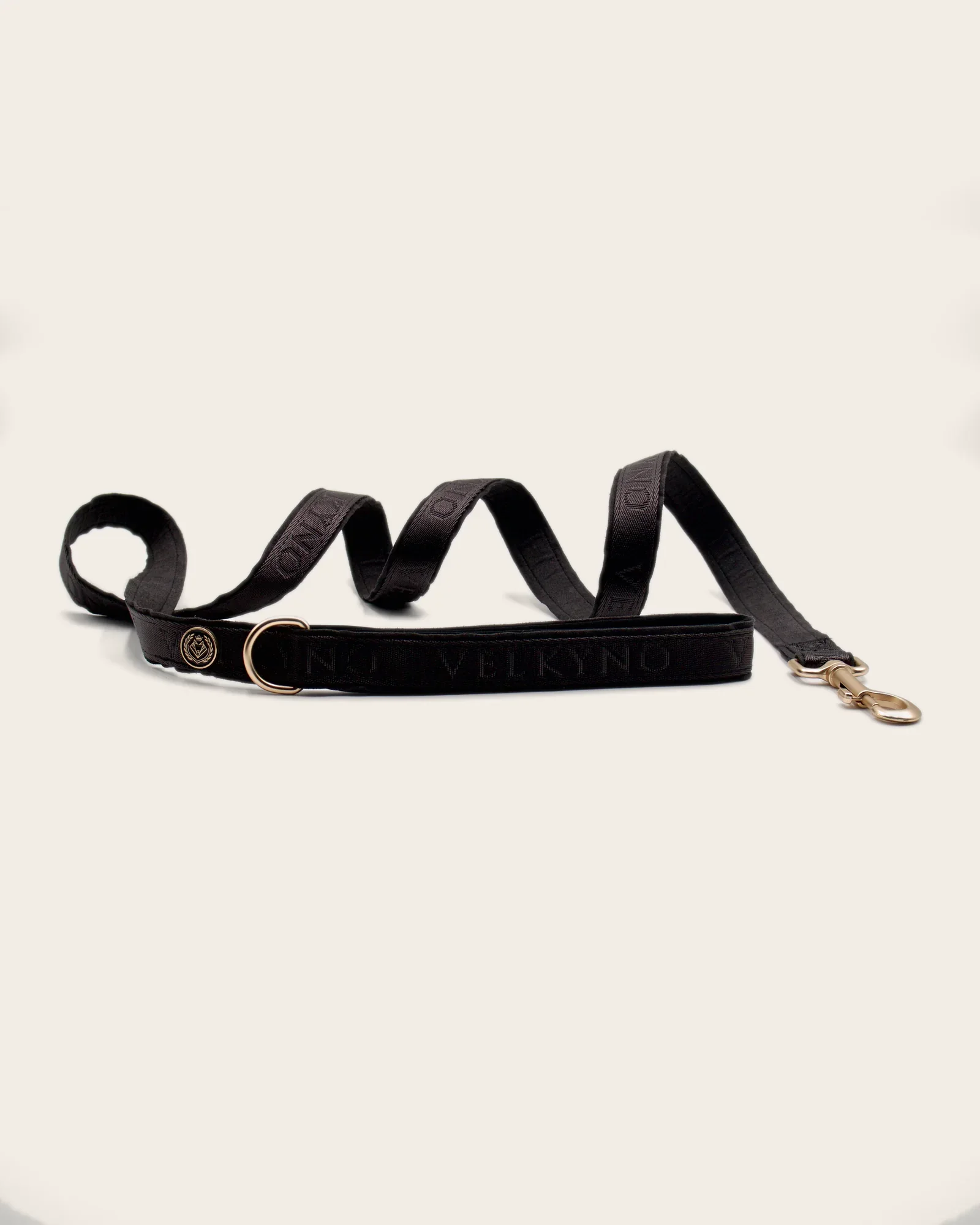 Front — VELKYNO Leash in Deep Graphite